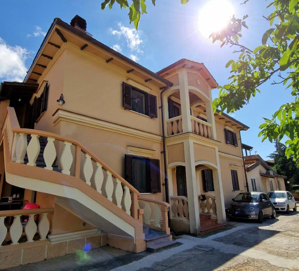 La Corte Liberty Rosa Iglesias Exterior foto